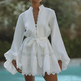 Lace Mini