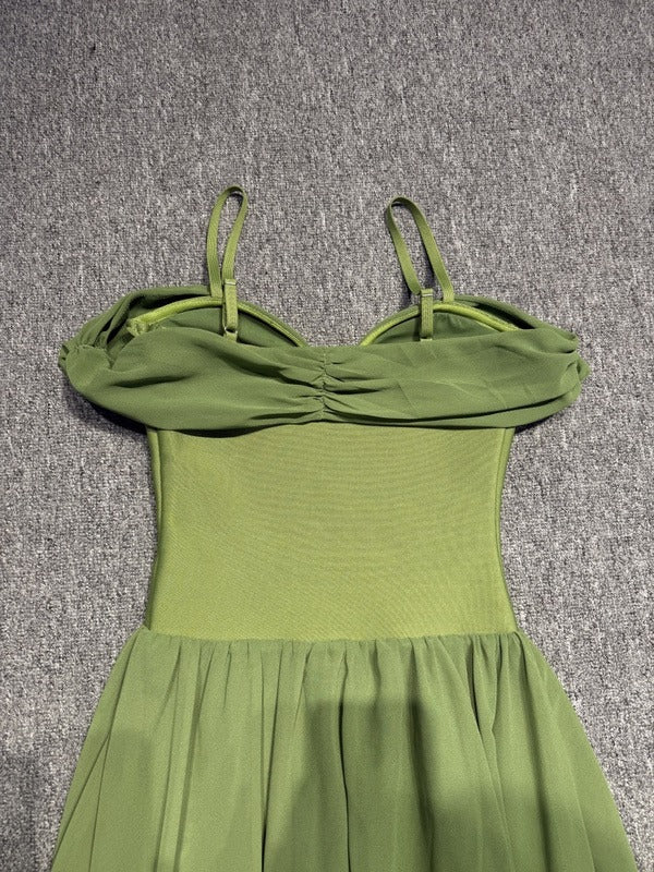 Emerald Green Off-Shoulder Maxi Dress
